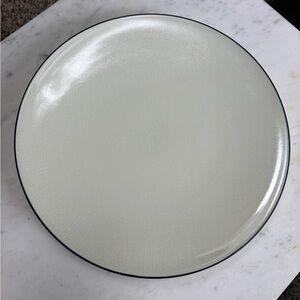 Crate&Barrel Kita dinner plates- Home Dining